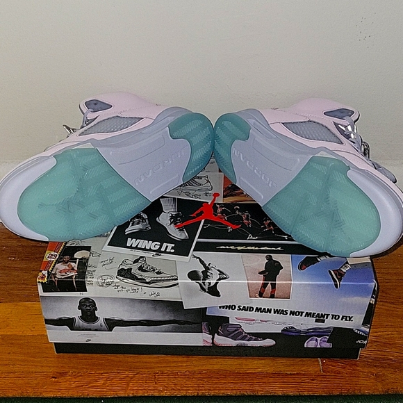 NEW. Jordan 5 Retro SE 'Easter'. US Men's 9. - Picture 6 of 7